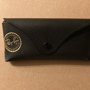 Ray-Ban Black Leather SunGlassesCase